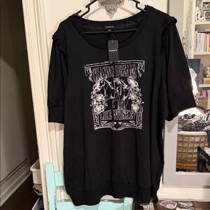 Torrid chasing dreams Graphic Short Sleeve Tee